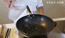 【酱牛肉】加入清水