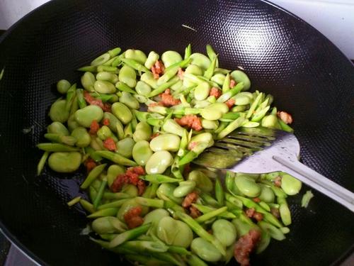 【肉末雪菜野笋炒蚕豆】