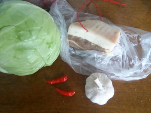 【咸肉干锅卷心菜】