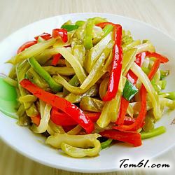 双椒榨菜丝的做法