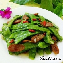 荷兰豆炒腊肠的做法