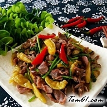 野山椒炒鸡胗的做法