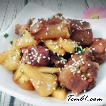 菠萝排骨的做法