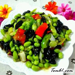 毛豆炒木耳的做法