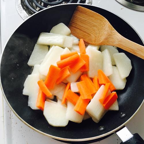 【杂菜炒山药】