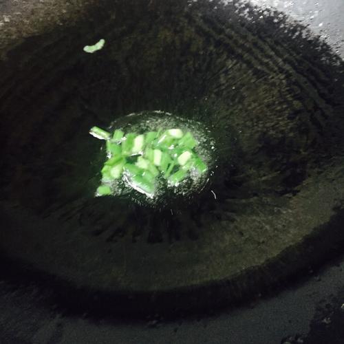 【豆腐鲜虾煲】