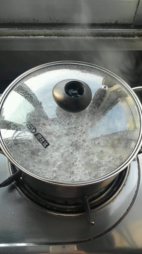 【川味土豆烧排骨】