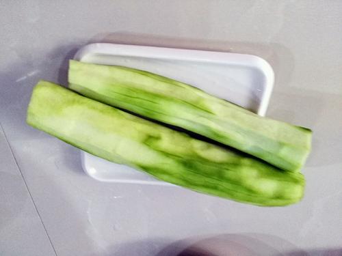 【丝瓜炒面包】