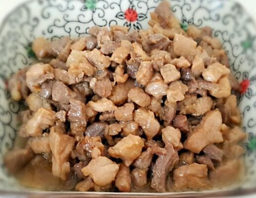 【酸豆角炒肉】