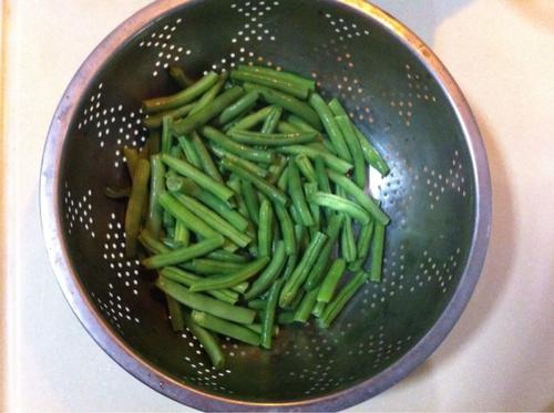 【四季豆炒肉片】