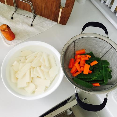 【杂菜炒山药】