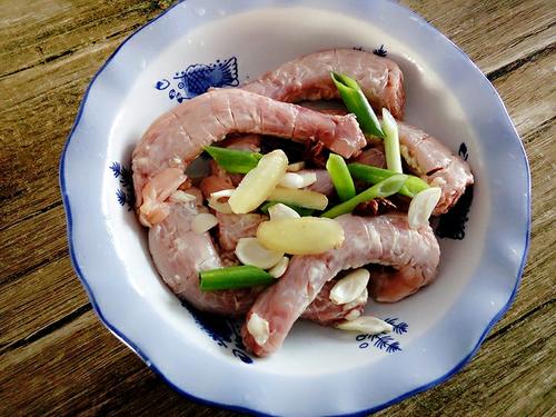 【干煎香辣鸡脖】