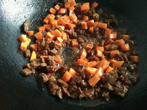 【五香牛肉粒】