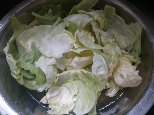 【咸肉干锅卷心菜】