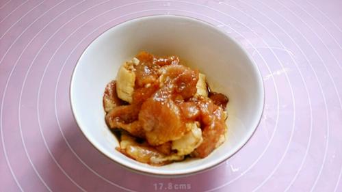 【香芹腐竹炒肉片】