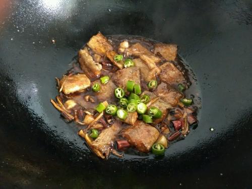 【家常香煎带鱼】