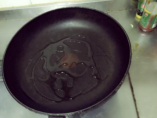 【缤纷彩椒肥肠】