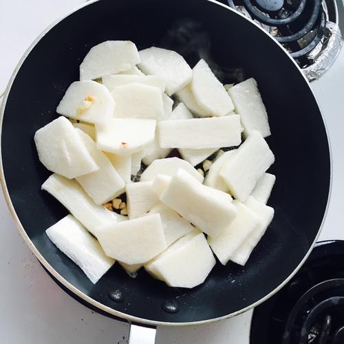 【杂菜炒山药】