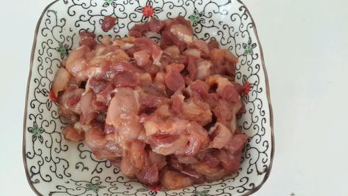 【酸豆角炒肉】