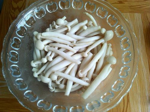 【彩椒耗油海鲜菇】