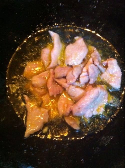 【四季豆炒肉片】