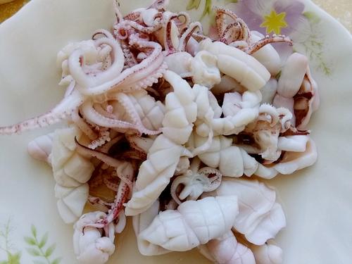 【辣炒小鱿鱼】