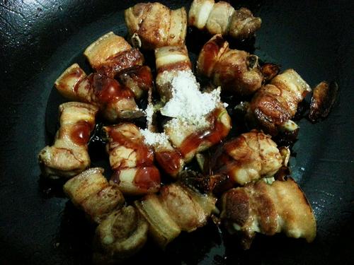 【红烧粉丝五花肉】