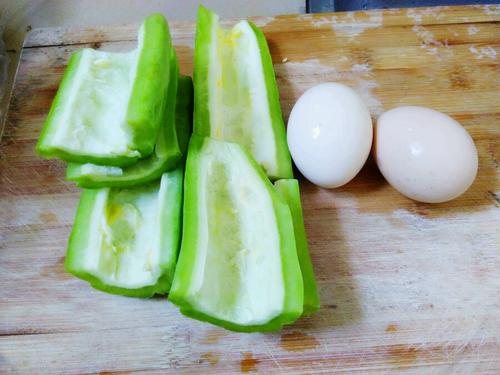 【苦瓜炒鸡蛋】