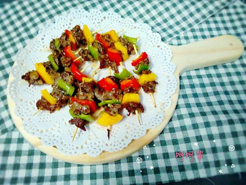 【缤纷牛肉串】