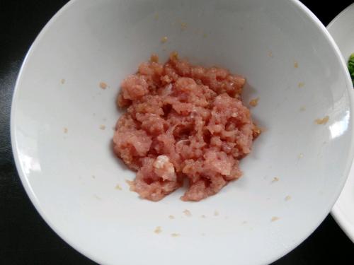 【香菇豆腐镶肉】