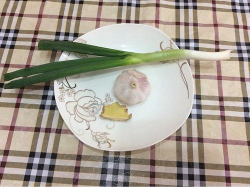 【香辣煎鸡翅】