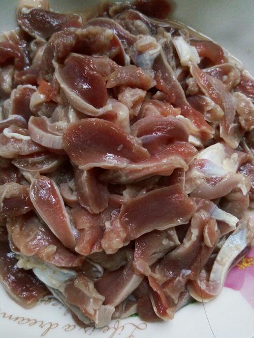 【野山椒炒鸡胗】