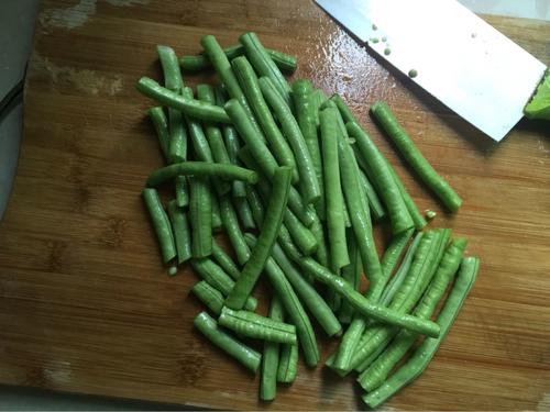 【绿茄子炒豆角】