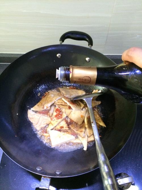 【剁椒焖豆腐】