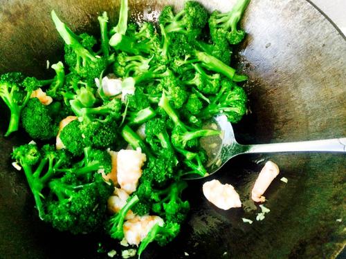 【西兰花炒虾仁】