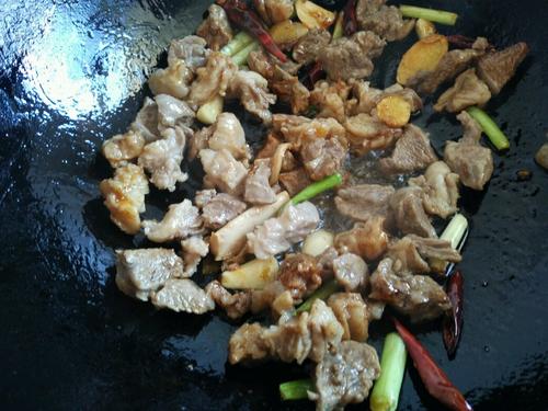 【红烧羊肉胡萝卜】