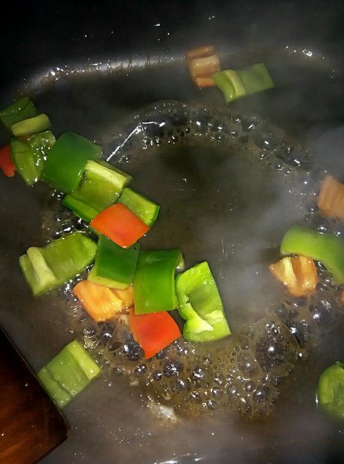 【青椒醋溜肉】