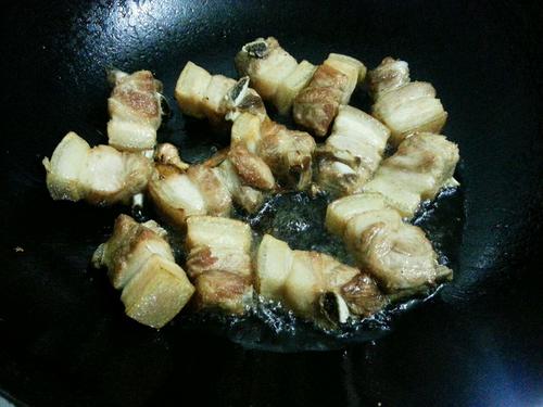 【红烧粉丝五花肉】