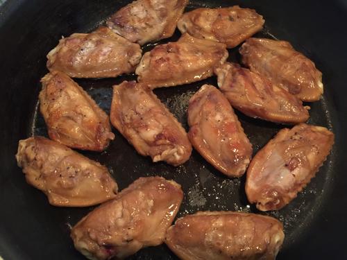 【香煎鸡翅】