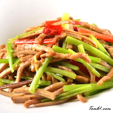香芹豆干炒肉丝的做法