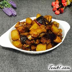 香菇土豆炖鸡块的做法