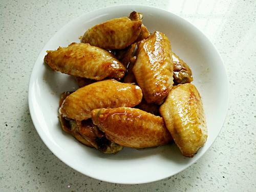 【酱烧鸡翅】