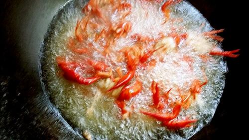 【过油小龙虾】