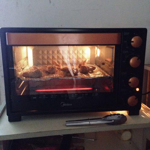 【香辣烤鸡翅】