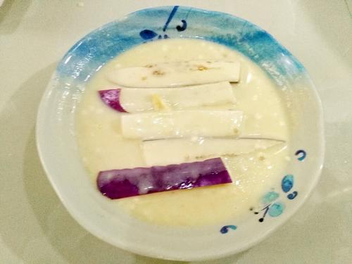 【红辣椒拌茄子】