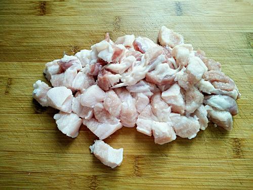 【土豆烧五花肉】