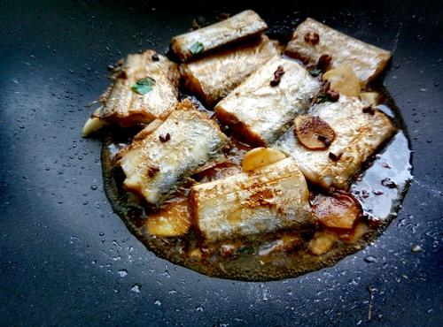 【家常红烧带鱼】