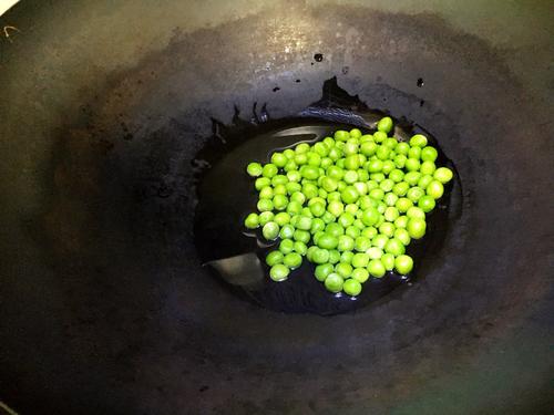 【糯米酿豆腐】