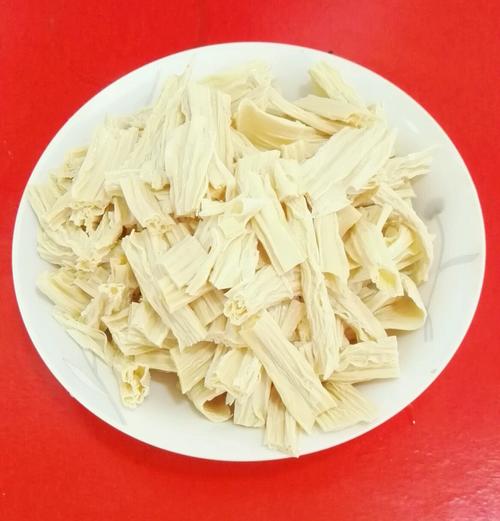 【红烧腐竹、肉】