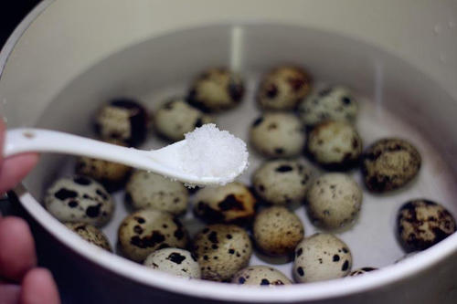 【糖醋虎皮鹌鹑蛋】